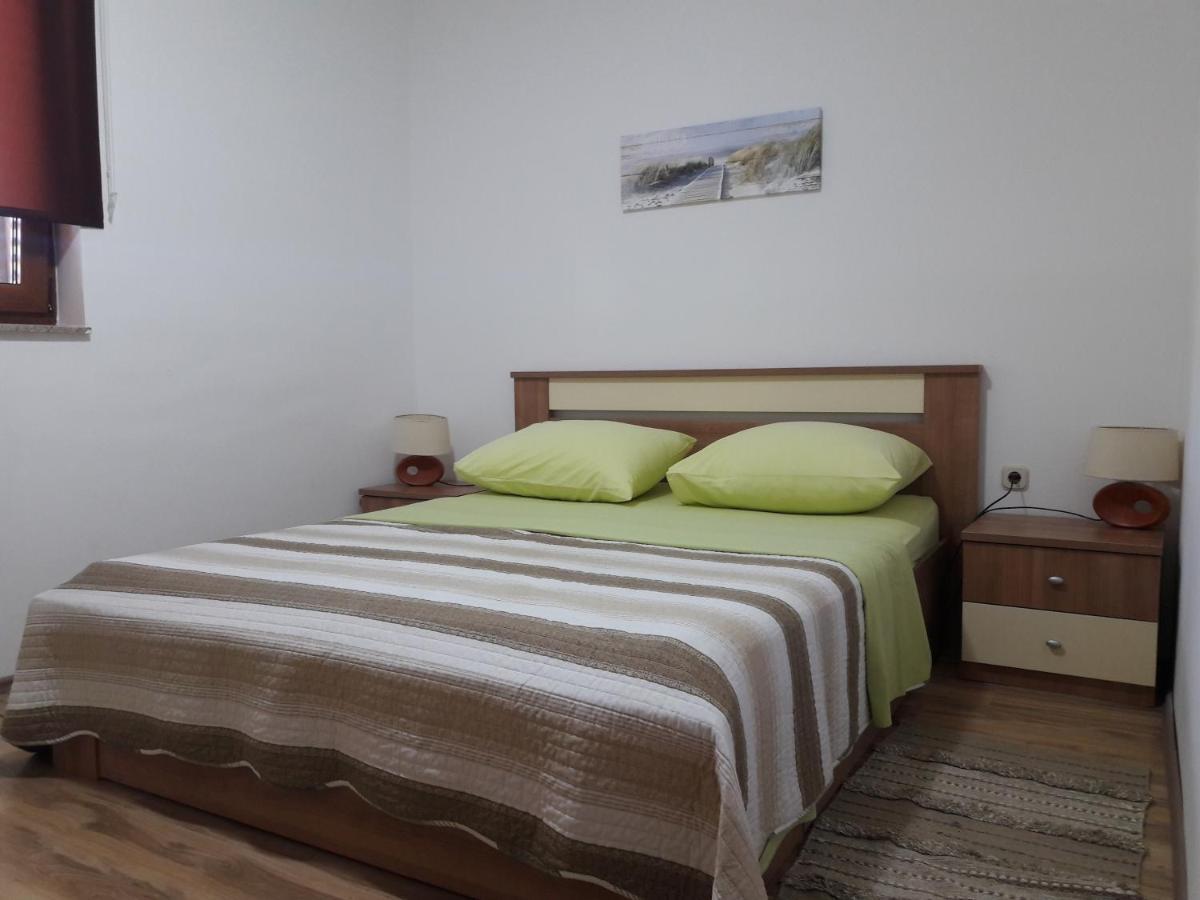 Apartmani Predovan 브르시 외부 사진