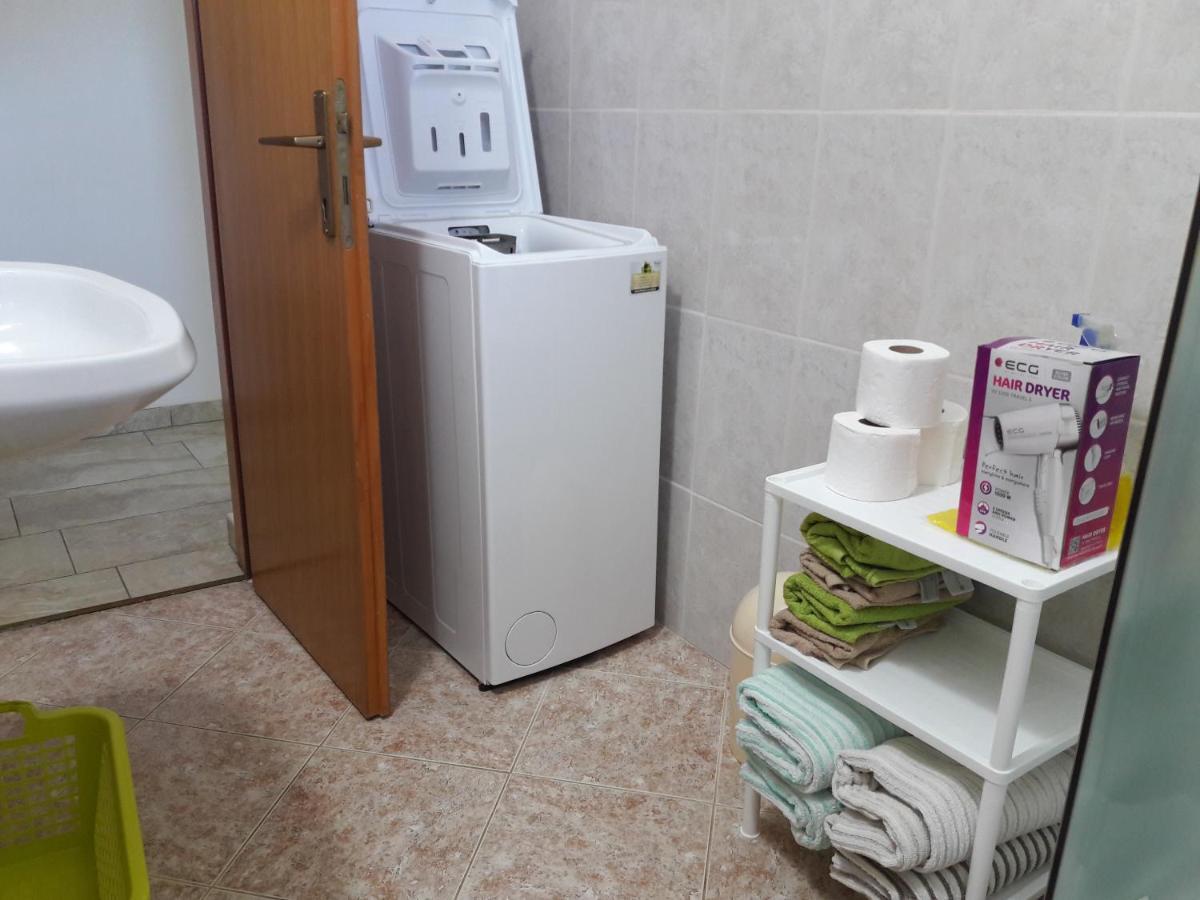 Apartmani Predovan 브르시 객실 사진